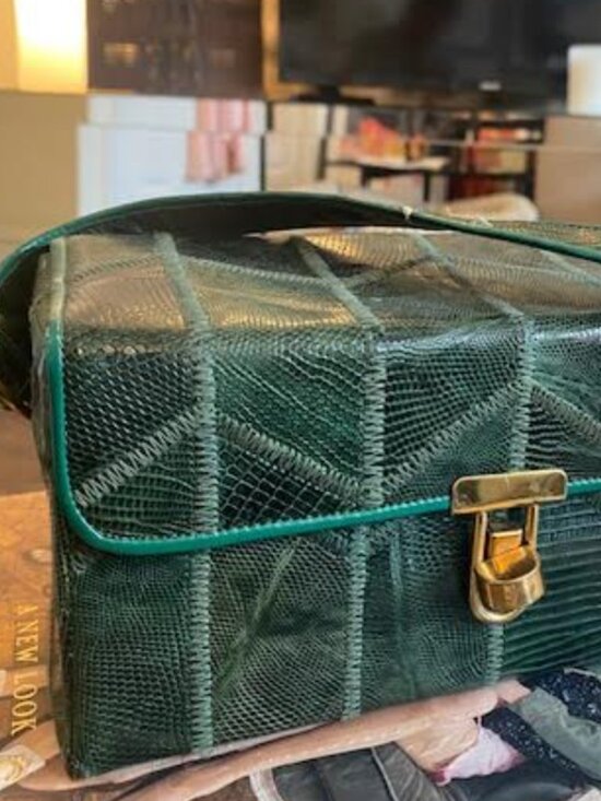 Handbags - 1930  - 1940 Green Snakeskin Handbag